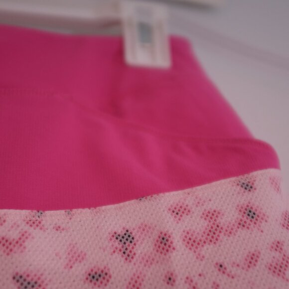 Adidas Pink Golf Skort mesh size XS - Picture 9 of 10